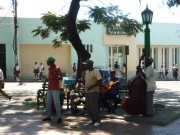 muzikanti v parku, Santiago de Cuba