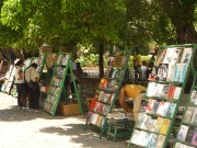 trh s knihami, Plaza de Armas, Havana