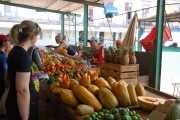 trh s ovocem, Havana